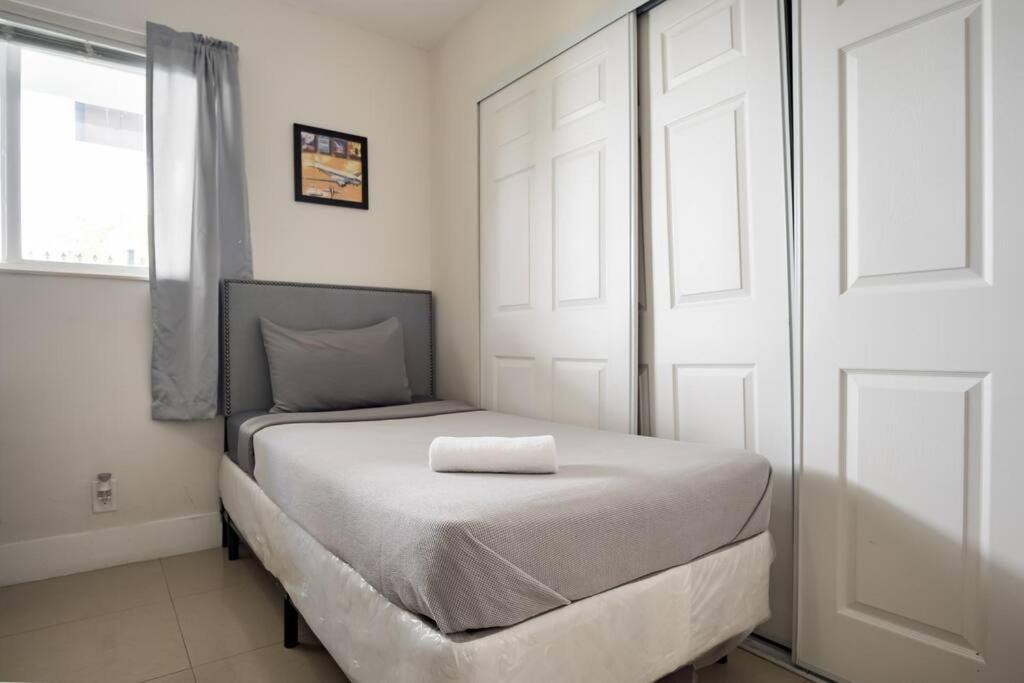A2 - Endless Summer Vacation Rentals - 3 Bedroom Apartment Close To Casino Fort Lauderdale Exteriör bild