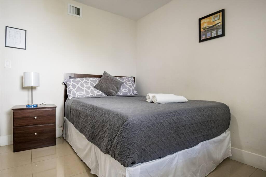 A2 - Endless Summer Vacation Rentals - 3 Bedroom Apartment Close To Casino Fort Lauderdale Exteriör bild